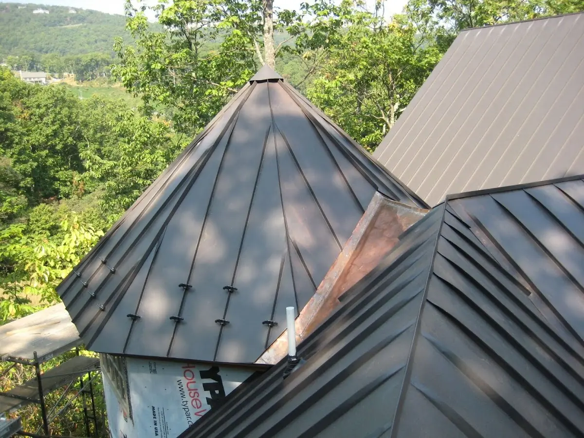 Professional Gutter Cleaning by Craftsman Roofing in Downtown Ontario