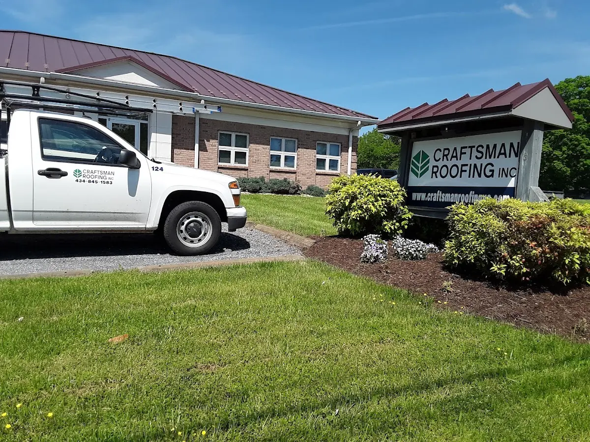 Quality Roof Replacement by experienced craftsmen in Downtown Ontario